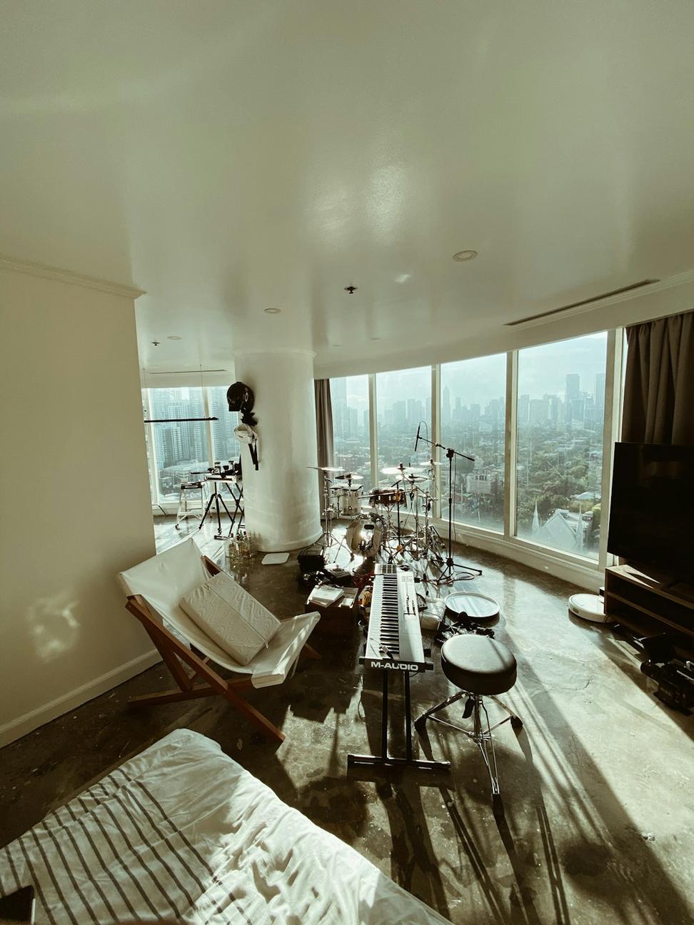 Sky Penthouse